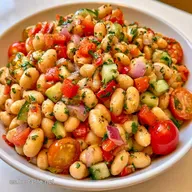Ensalada De Alubias Blancas: Fresca y Nutritiva