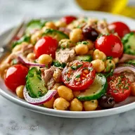 Ensalada de Garbanzos Rápida con Ventresca de Atún