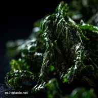 Chips de Kale Vegano al Ajillo: &iexcl;Crujiente y Adictivo!