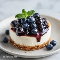 Tarta de Queso con Ar&aacute;ndanos: Cremosa y Horneada