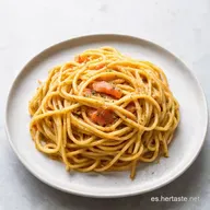 Tallarines con Salm&oacute;n Ahumado Receta F&aacute;cil y Deliciosa
